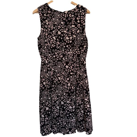 Talbots Women's V Neck Black Pink Leopard Print Sleeveless A- Line Dress Size 12 - Picture 2 of 9